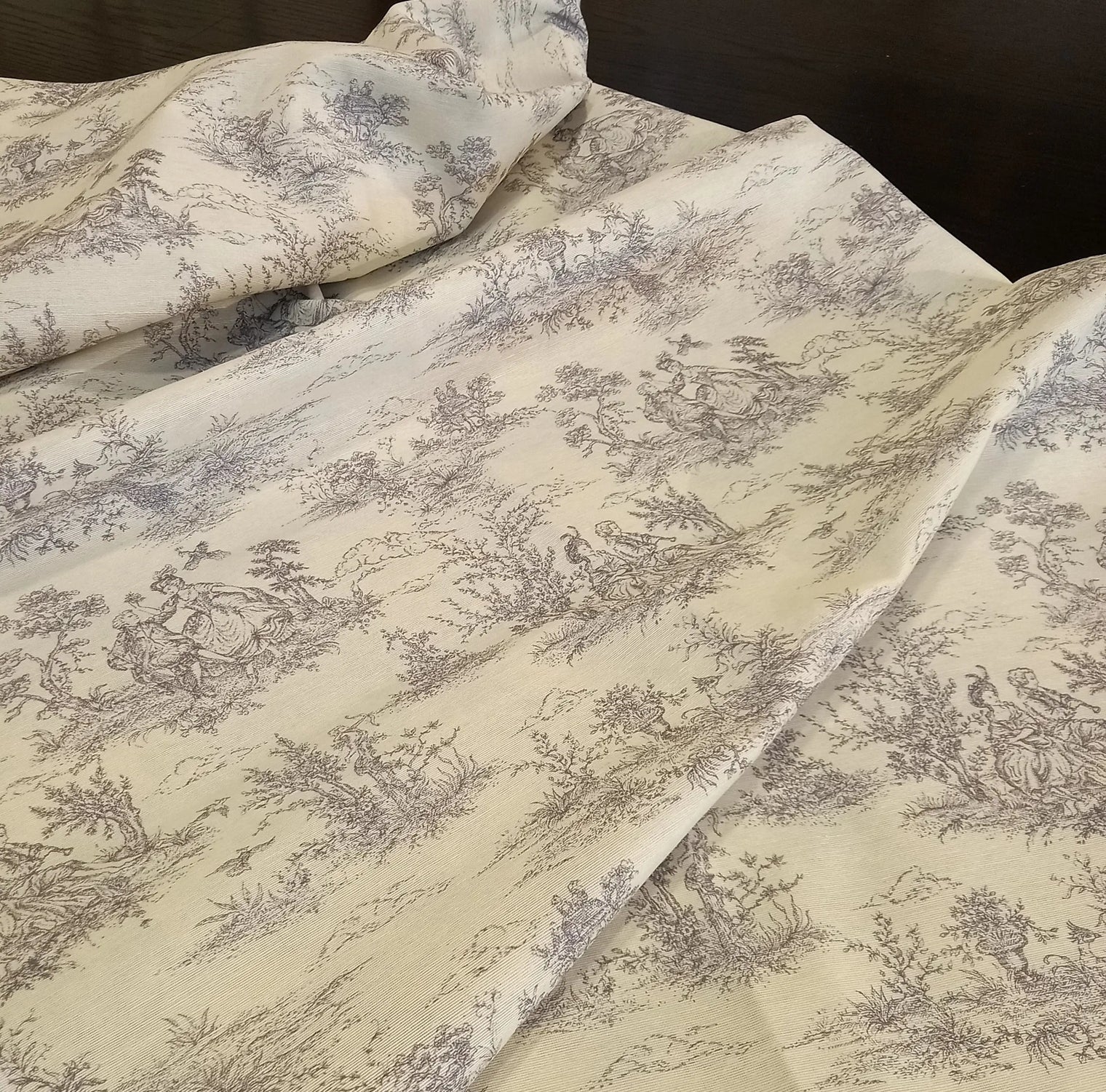 TOILE GREY Not specified