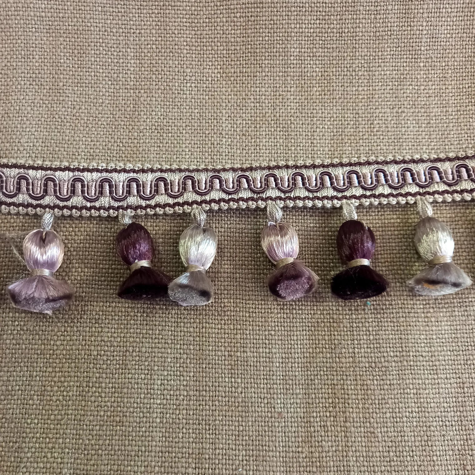 LUXURY POMPOM Not specified