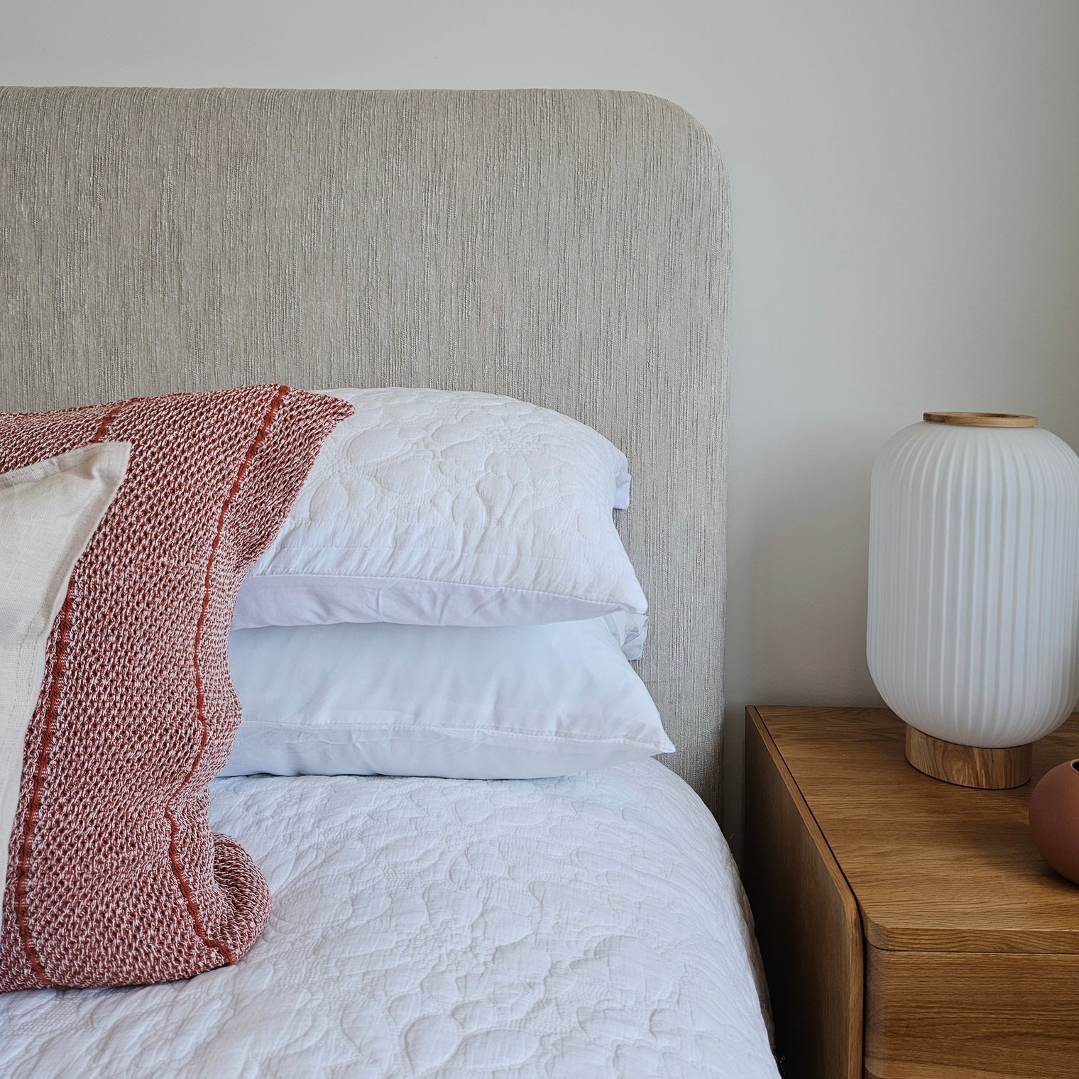 Headboard Not specified