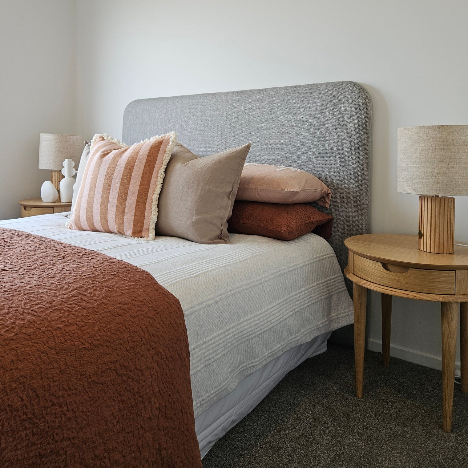 HEADBOARD - ORDERS Not specified