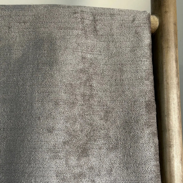 YATES VELVET Not specified