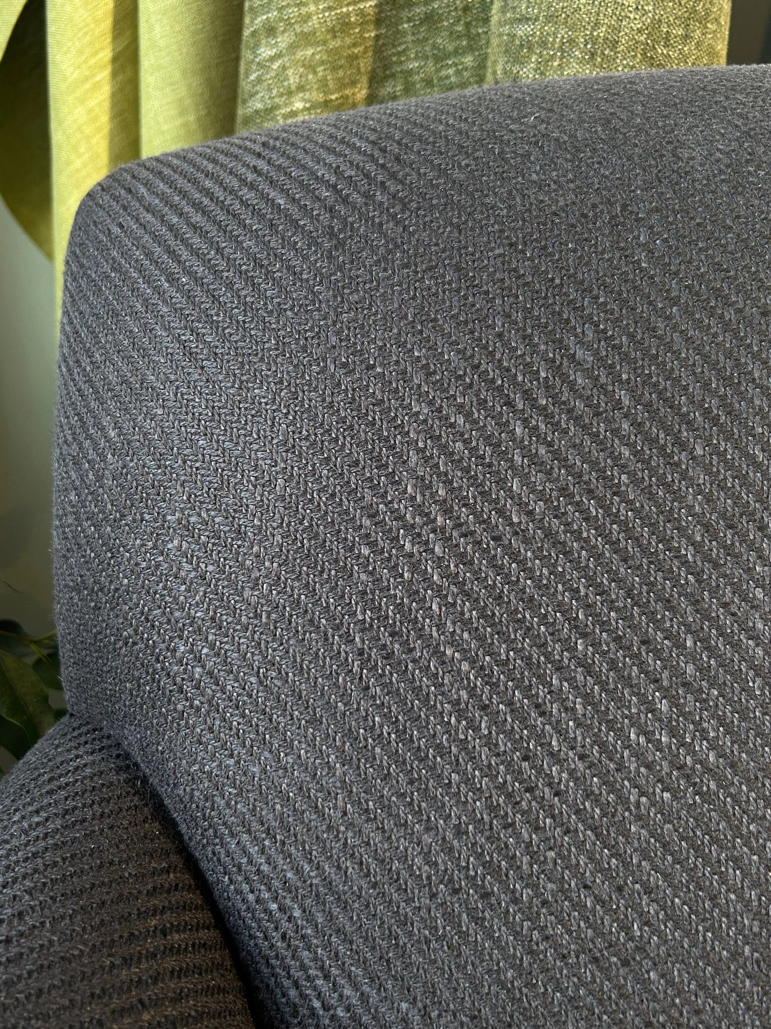 DEDAR MILANO ARMCHAIR Not specified