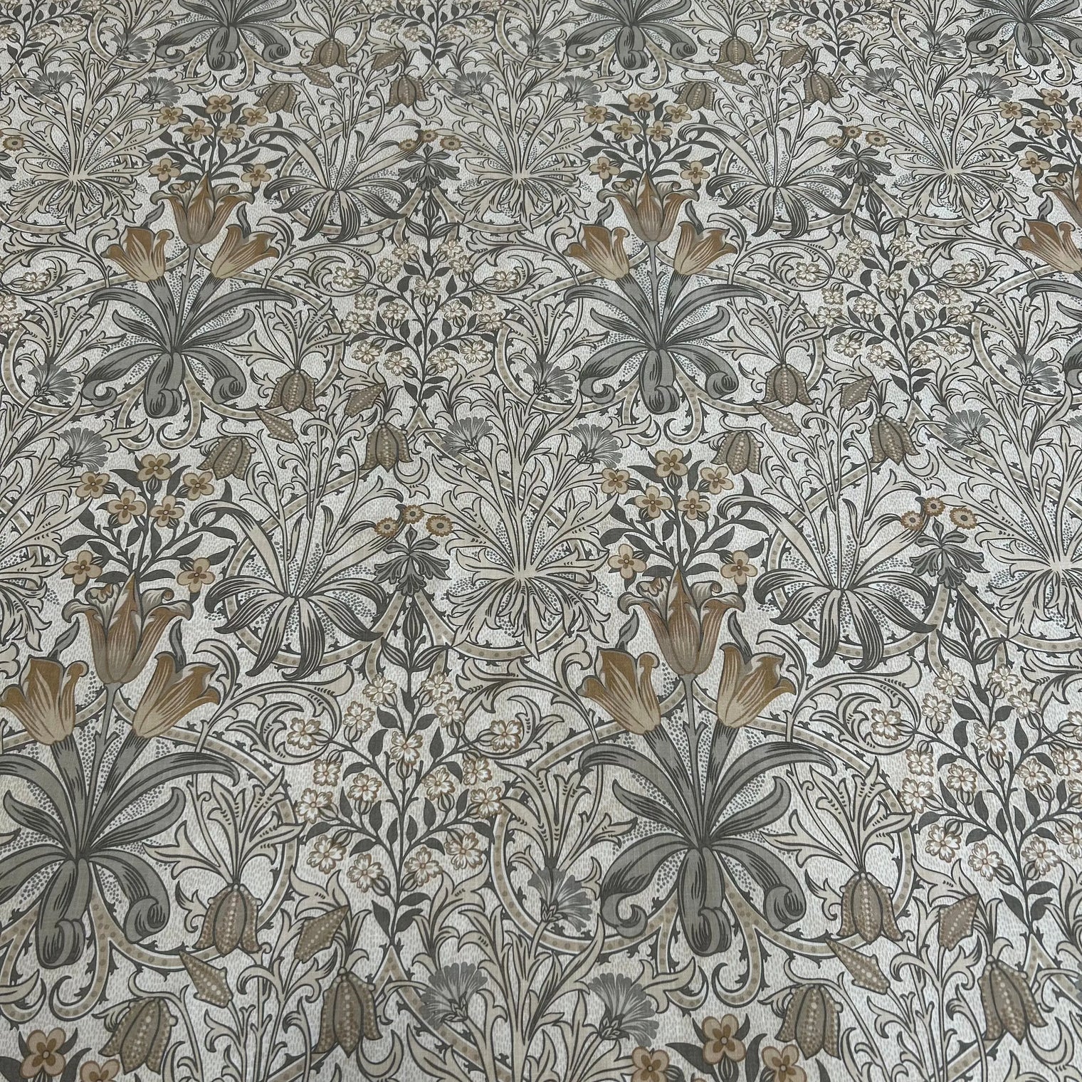 WOODLAND W Not specified