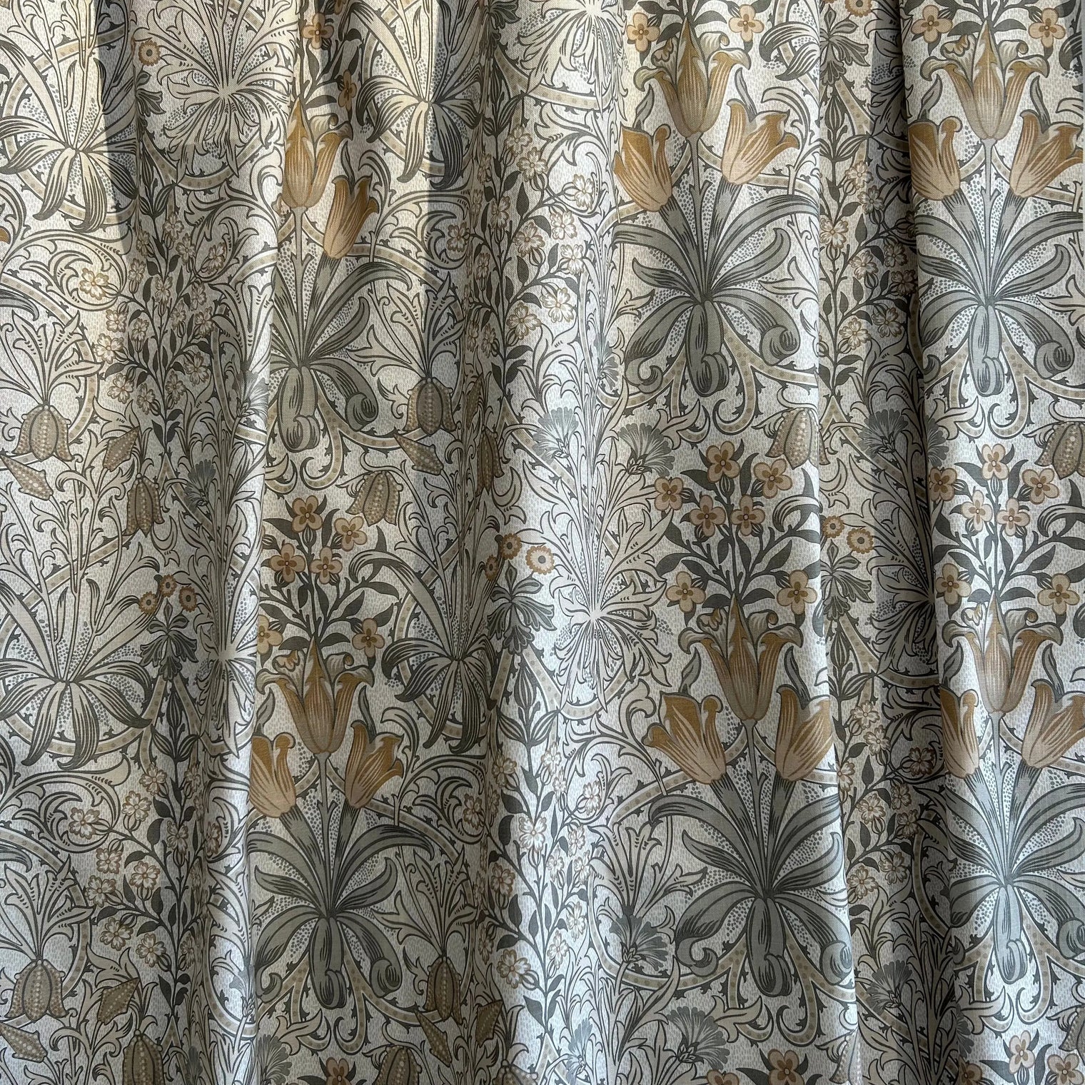 WOODLAND W Not specified