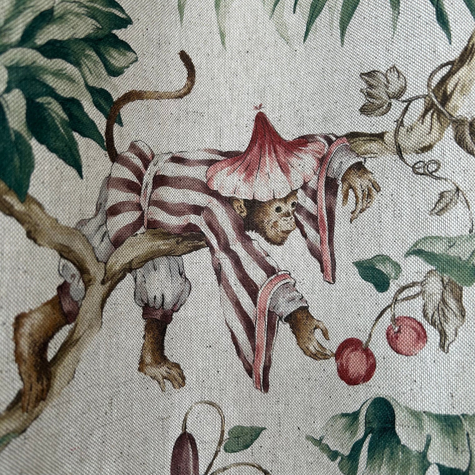 CHINOISERIE Not specified