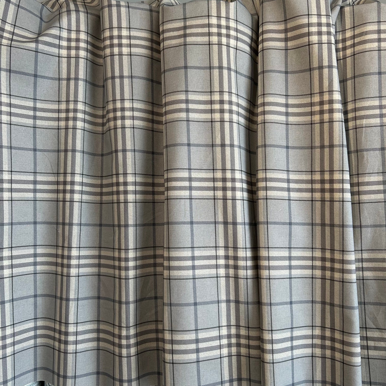 TAVISH GREY Not specified