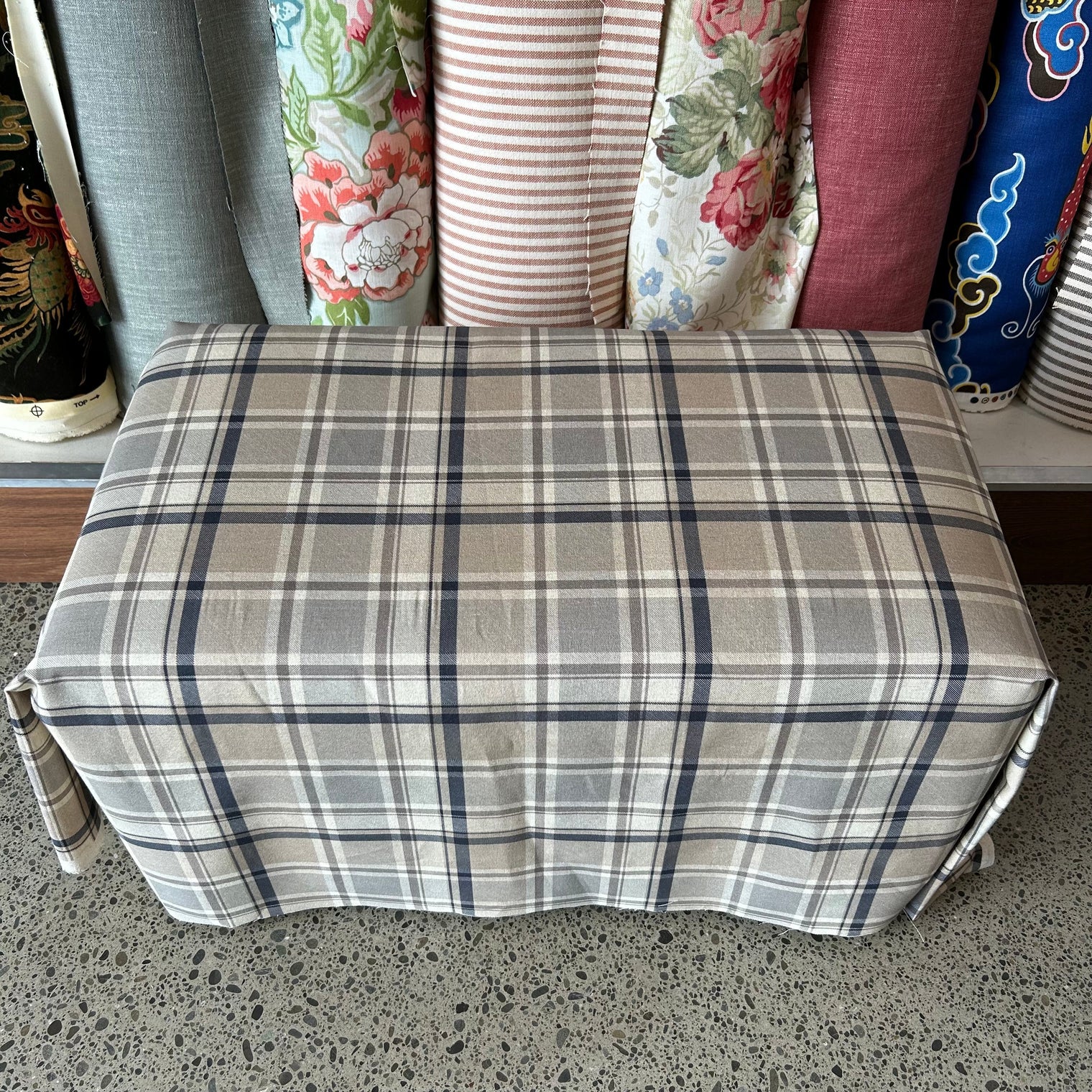 MURRAY TAUPE Not specified