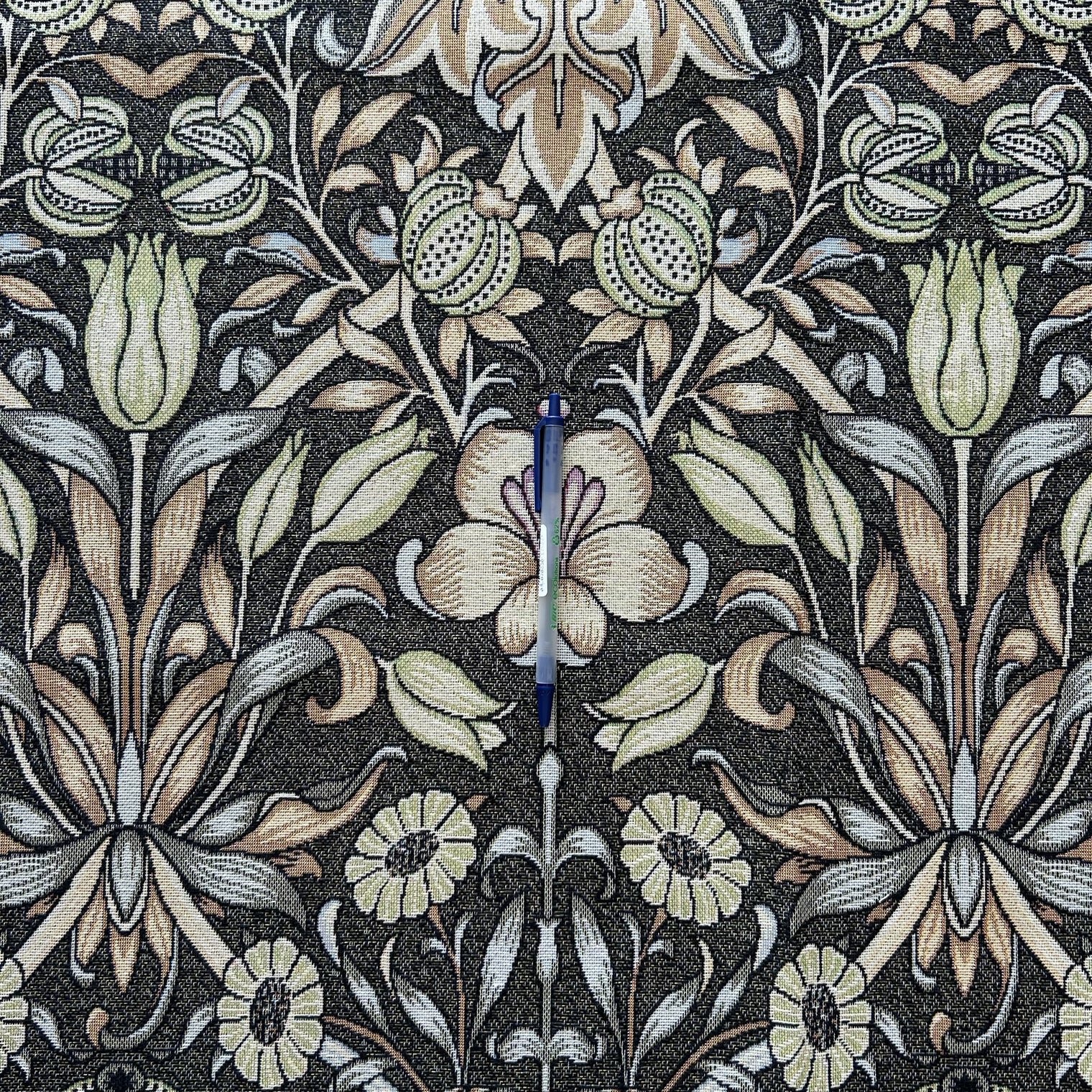 LILY & POM WEAVE Not specified