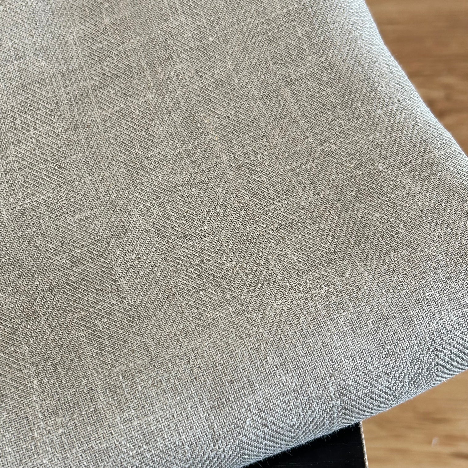 HB LINEN KOSTOMAR
