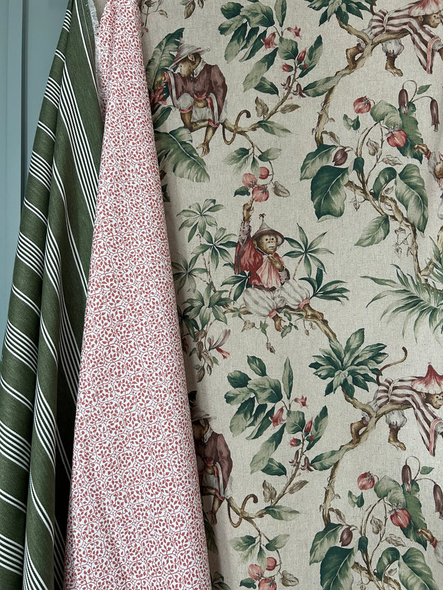 WILTON RED Not specified