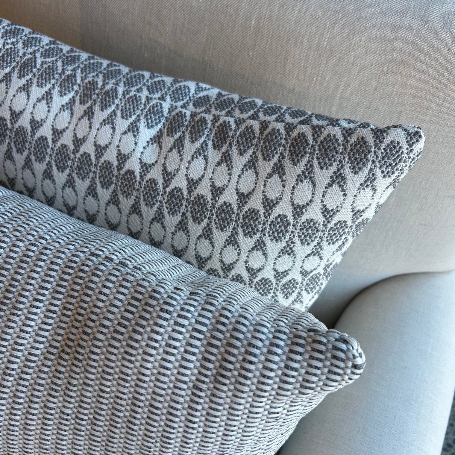 Bavaro Aluminio Outdoor Cushion FABRIC HOUSE