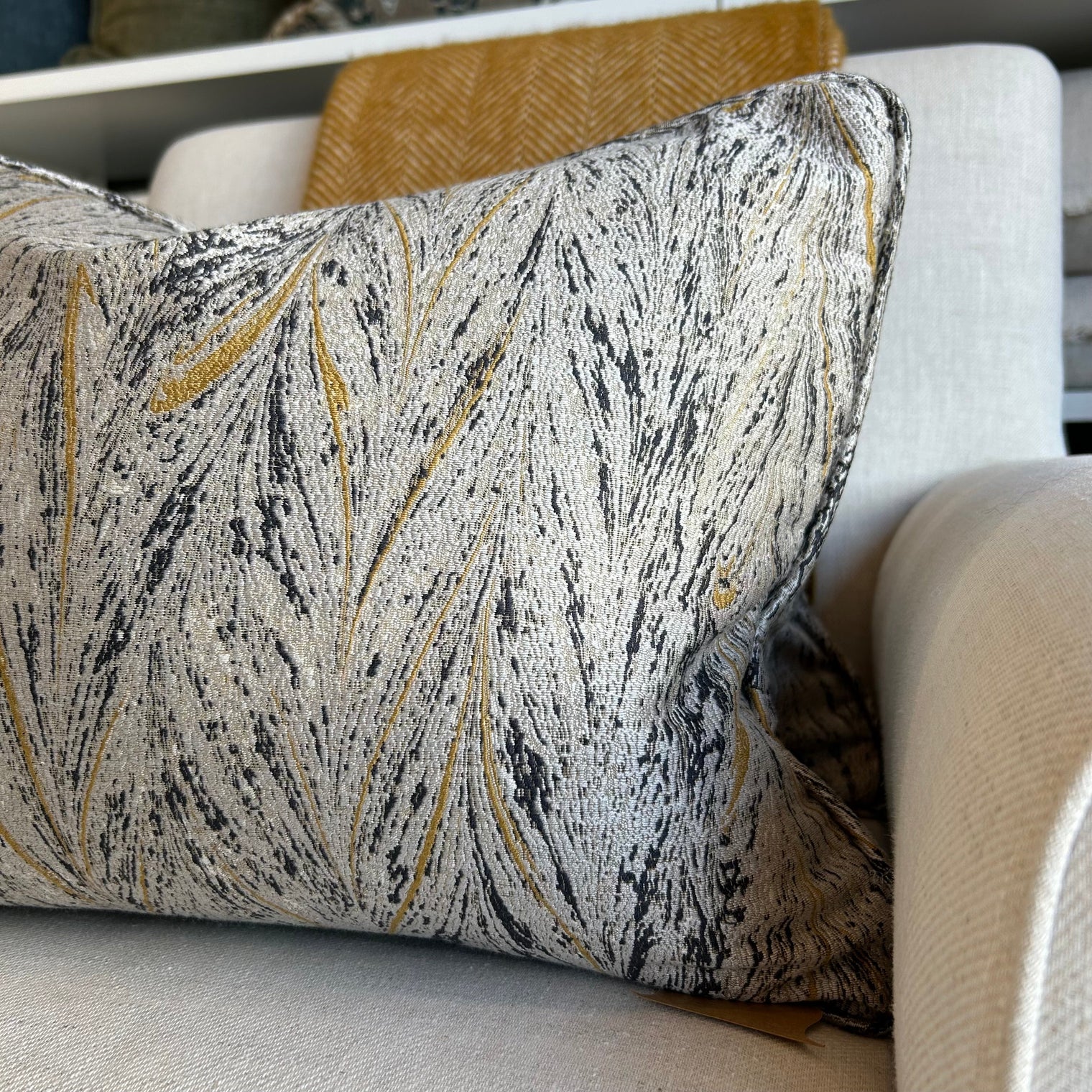 Marble Cushion FABRIC HOUSE