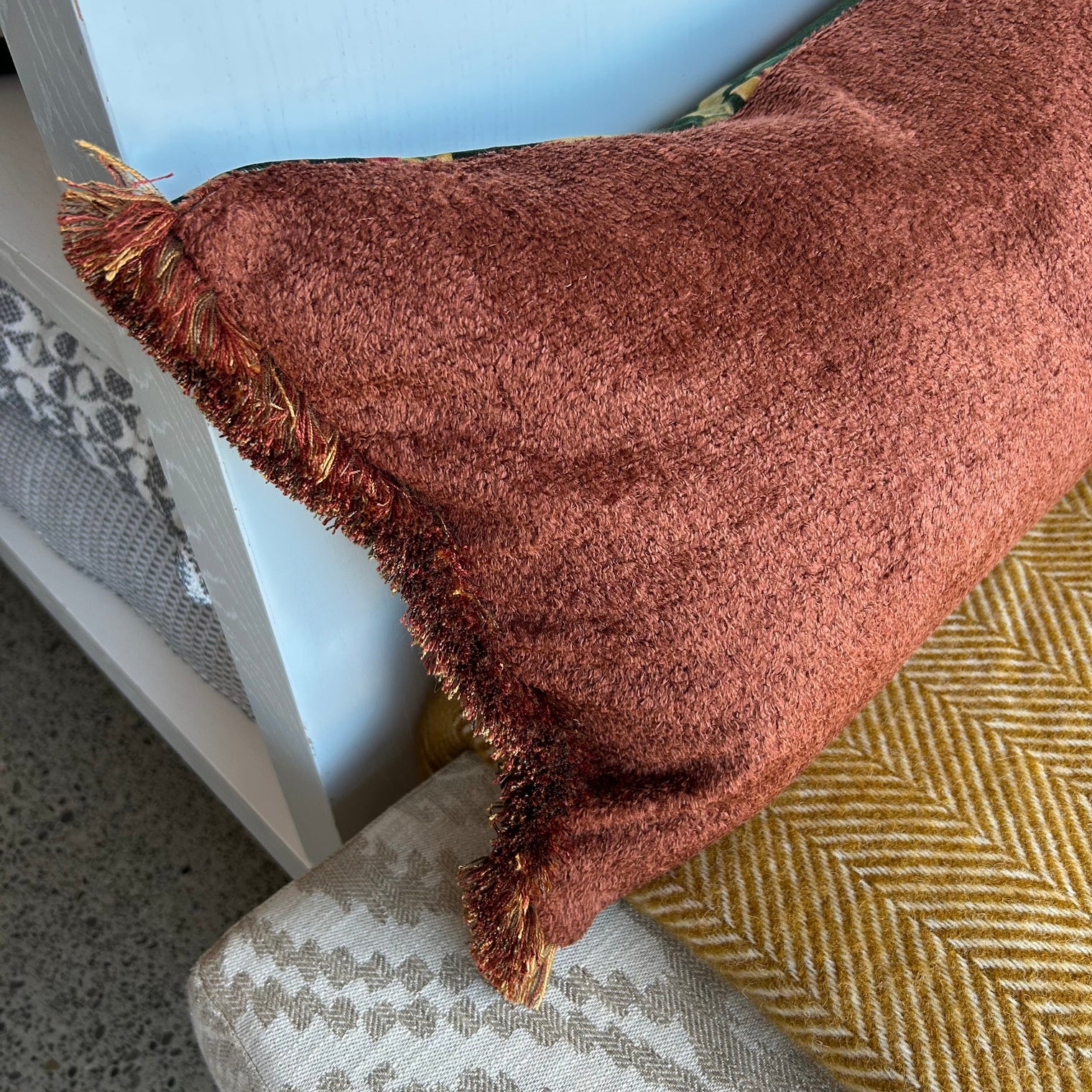 Chifu Velvet Cushion w Ruche FABRIC HOUSE