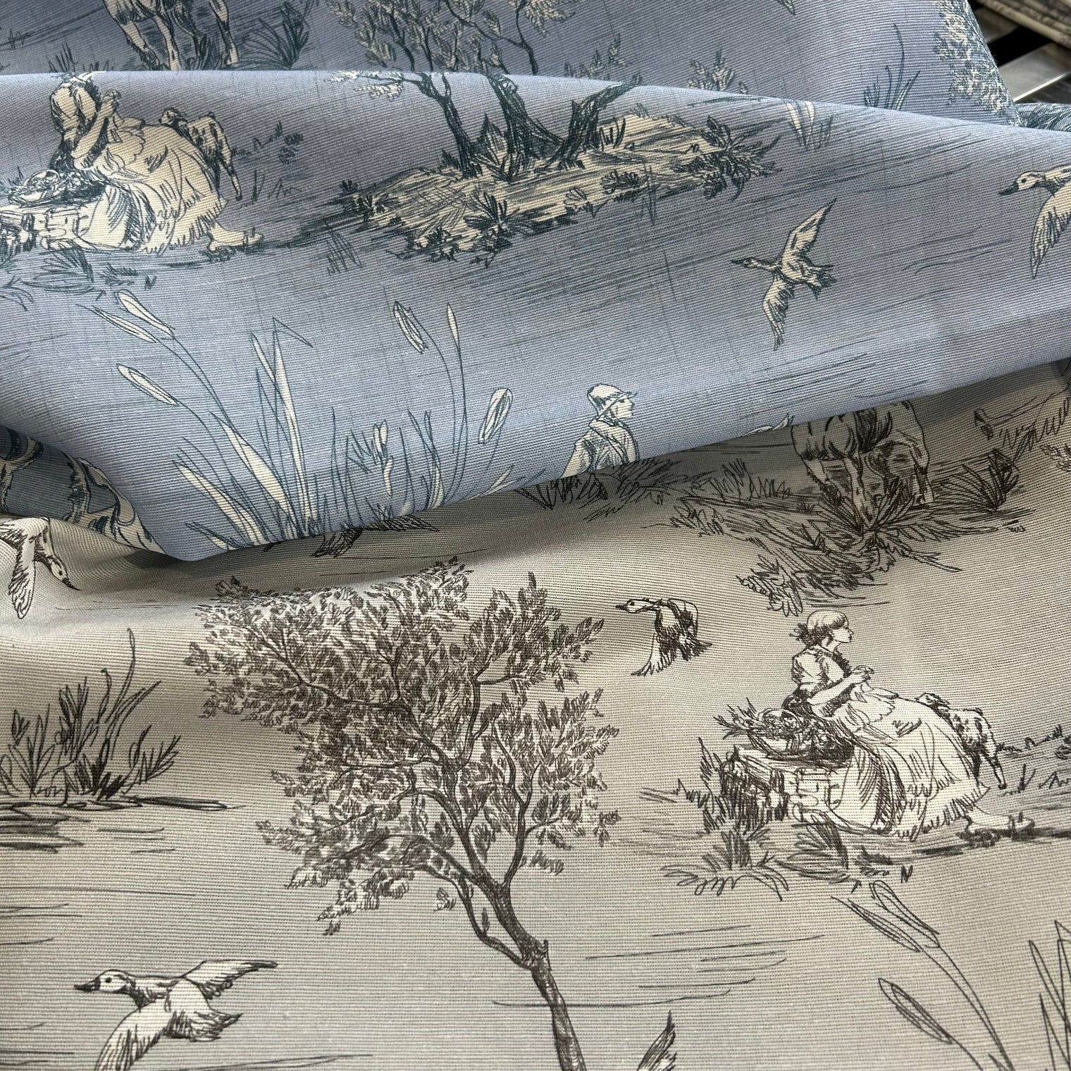 COUNTRY TOILE Not specified