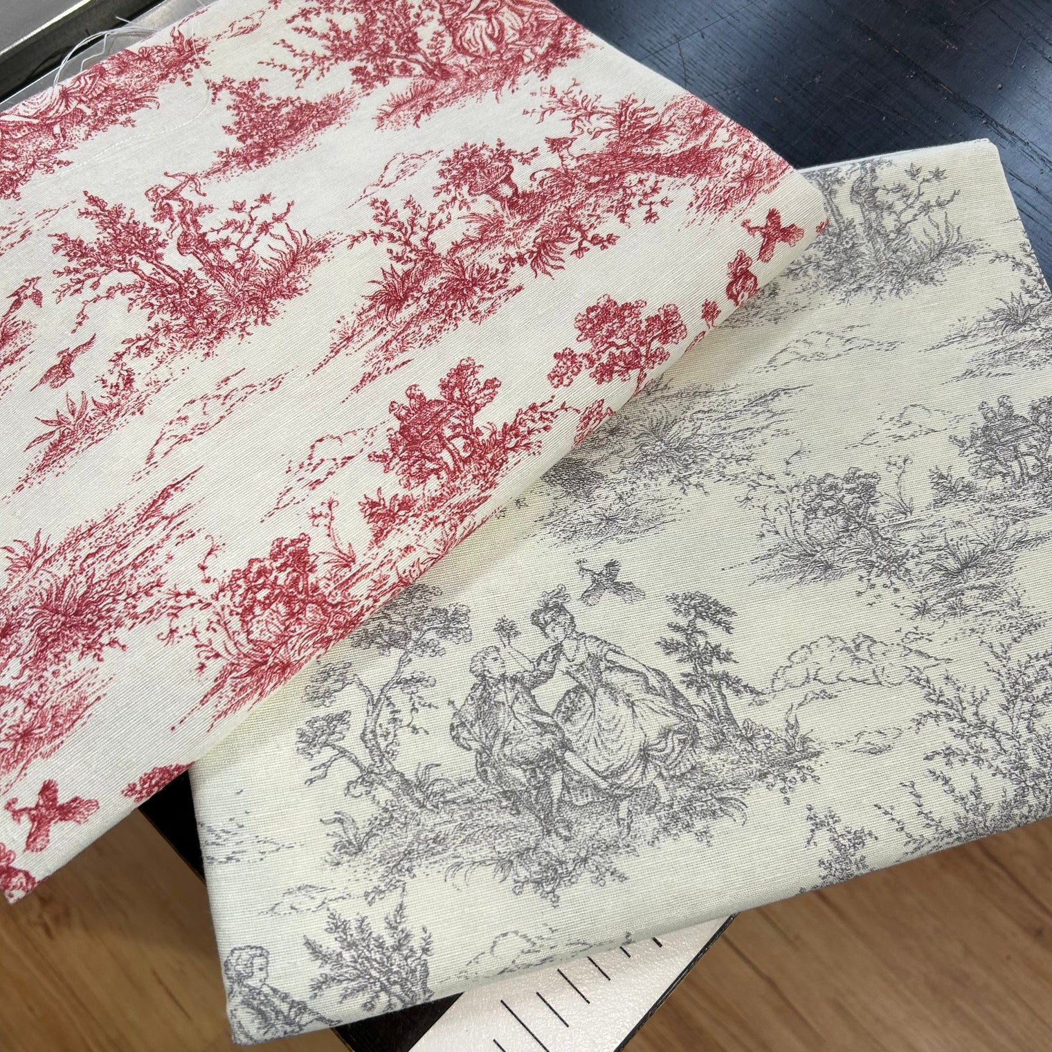 PROVINCIAL TOILE Not specified