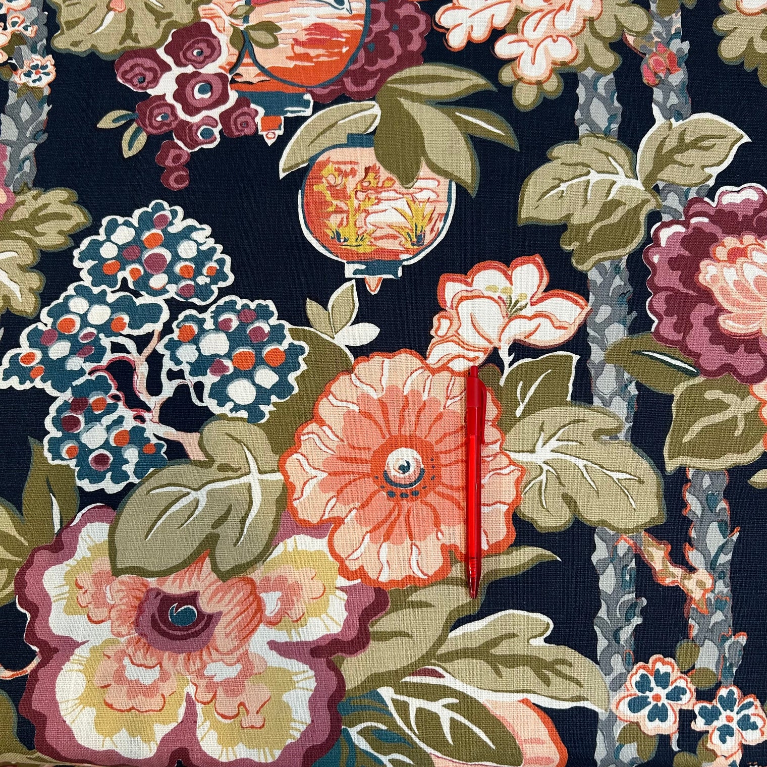 ORIENTAL FLORAL Not specified