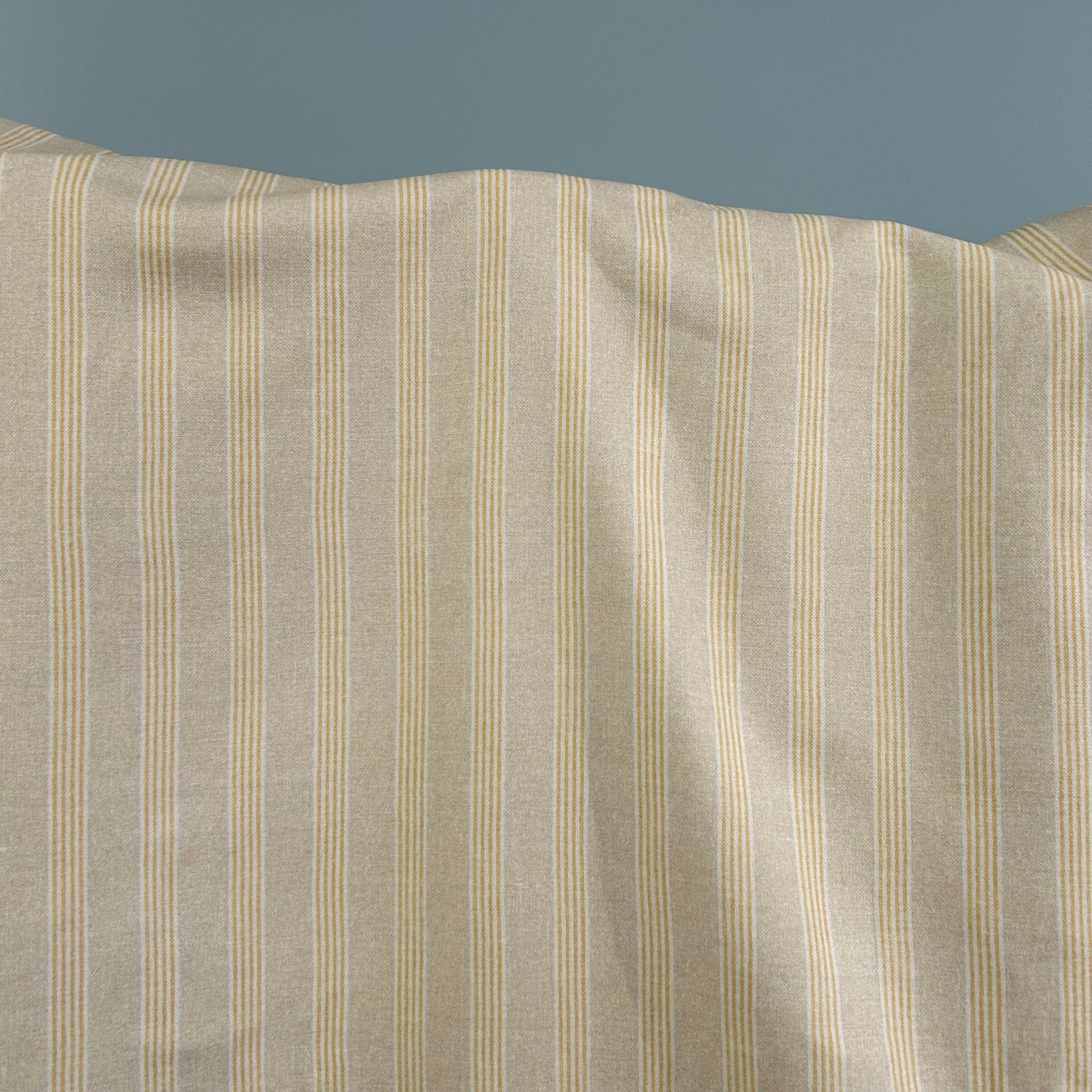 CLUB STRIPE Not specified
