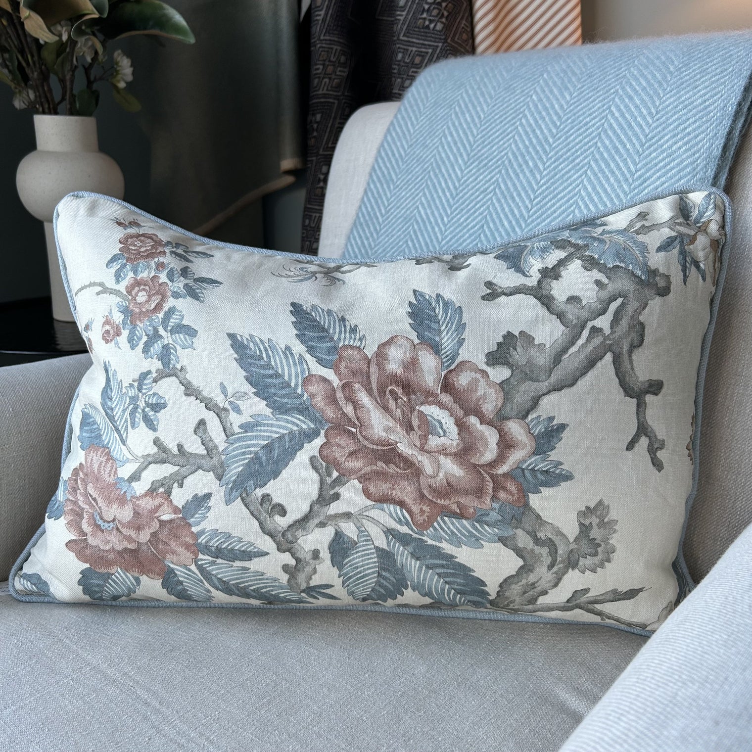 Garsington Piped Cushion Not specified