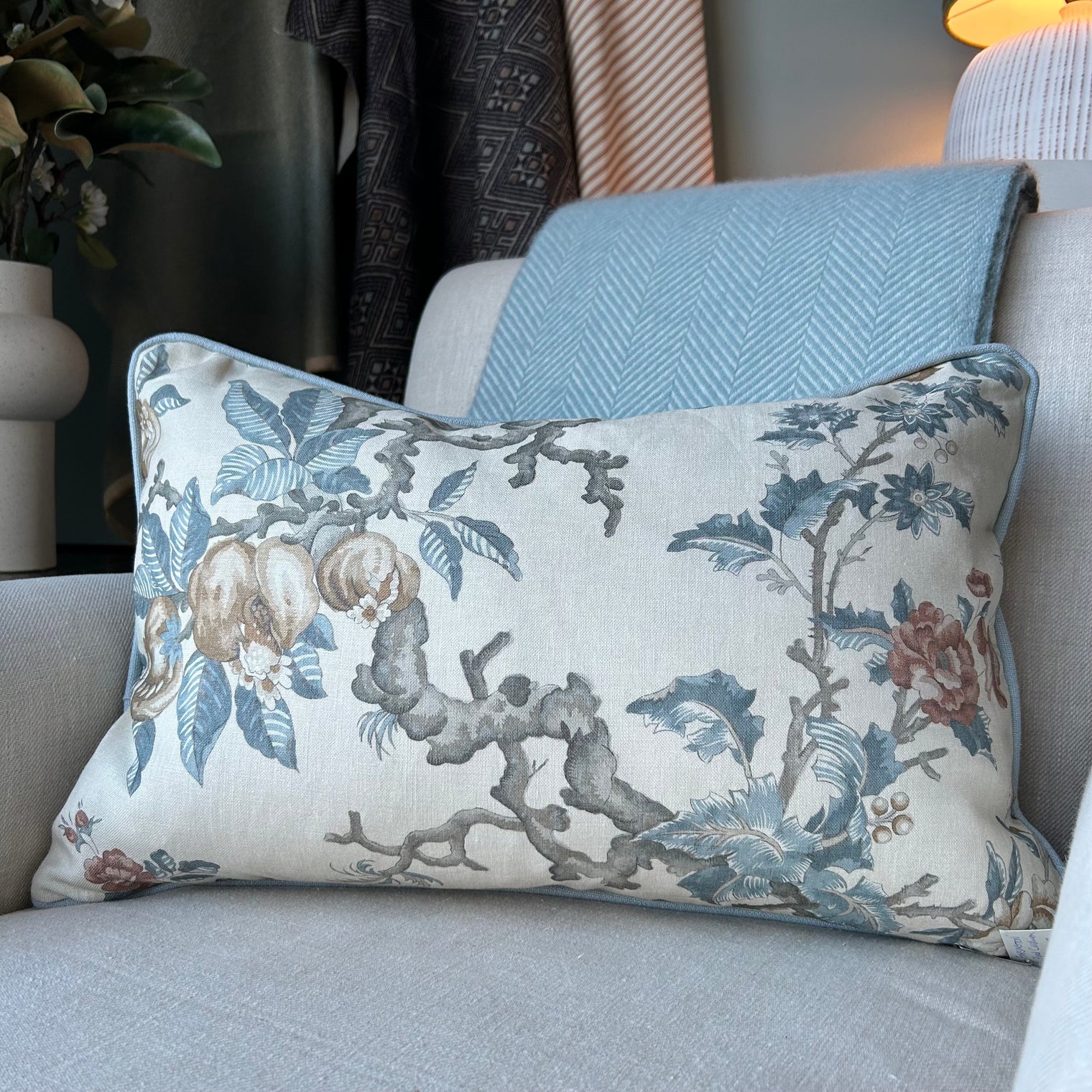 Garsington Piped Cushion Not specified
