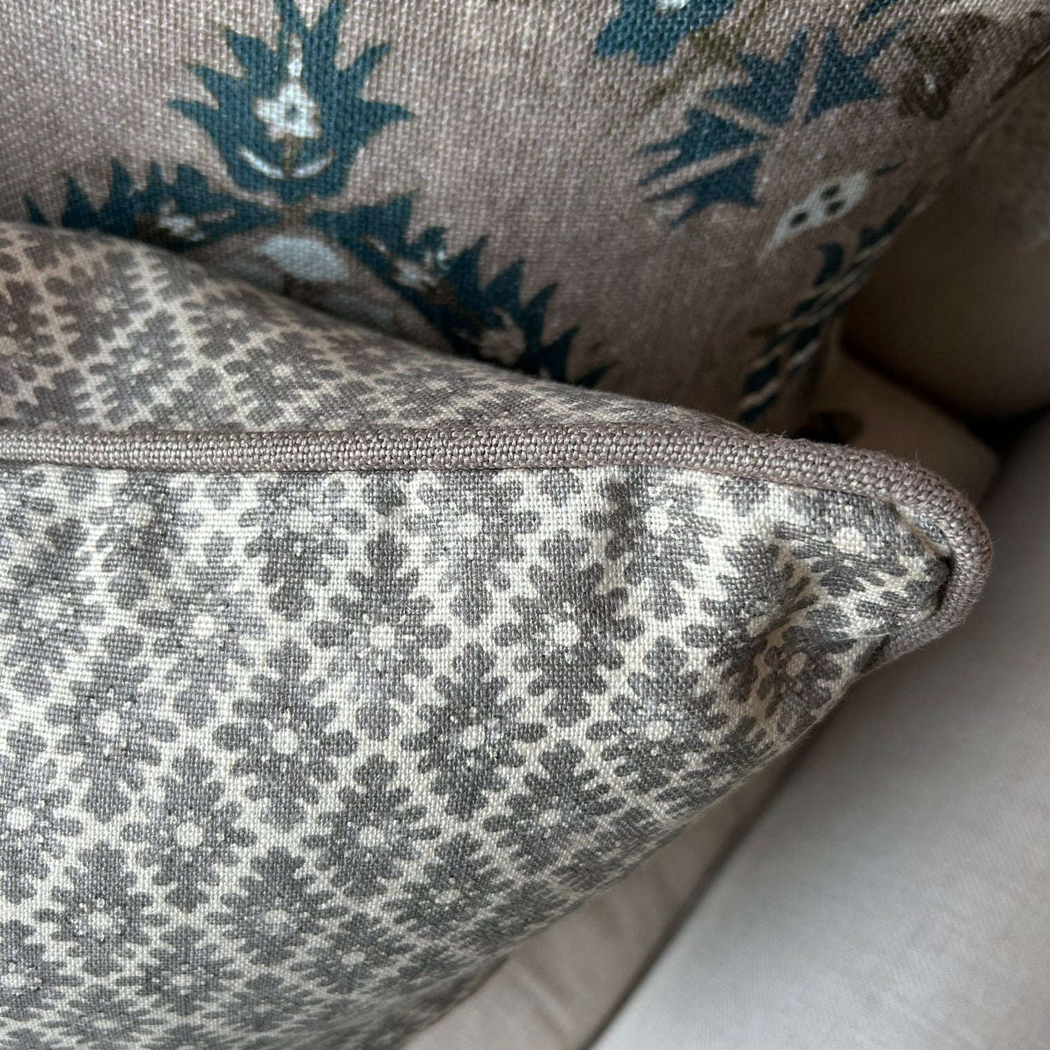 Ashfield Piped Cushion Not specified