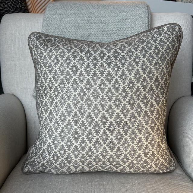 Ashfield Piped Cushion Not specified