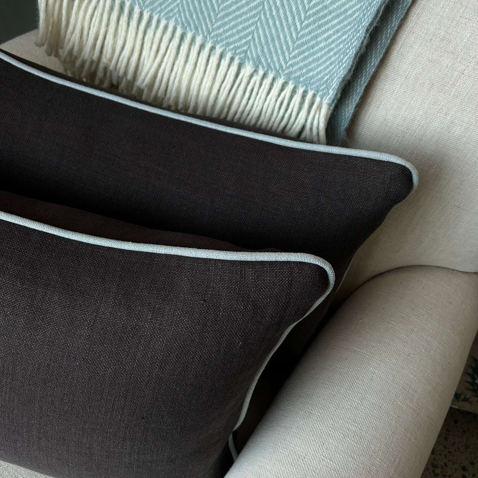 Tela Linen Piped Cushion Not specified