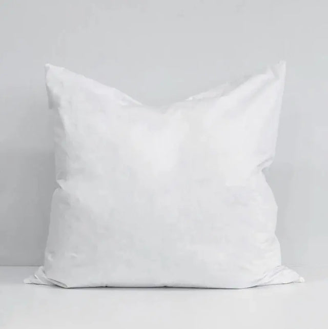 FEATHER INNER 70x70 Not specified