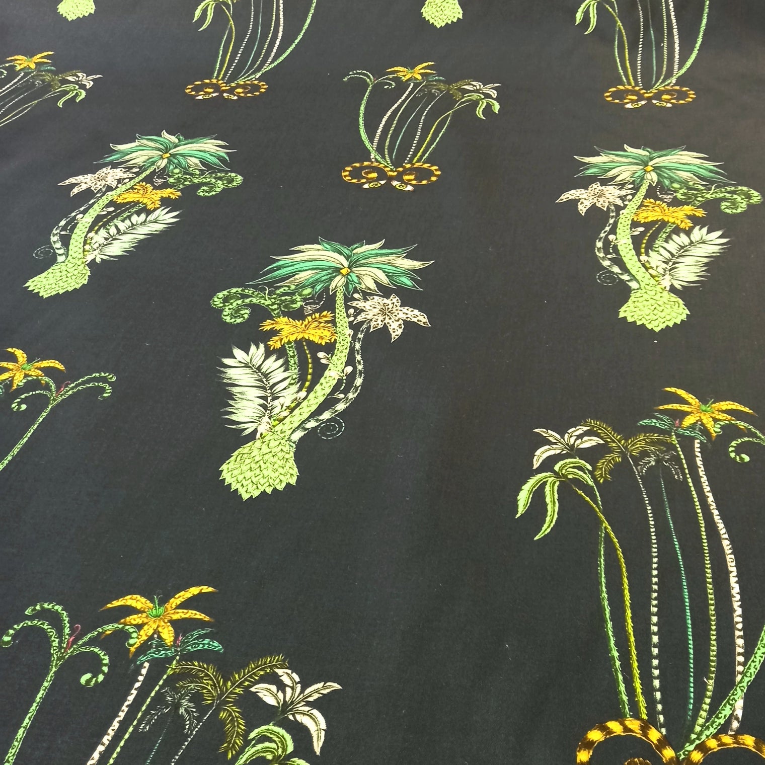 JUNGLE PALMS