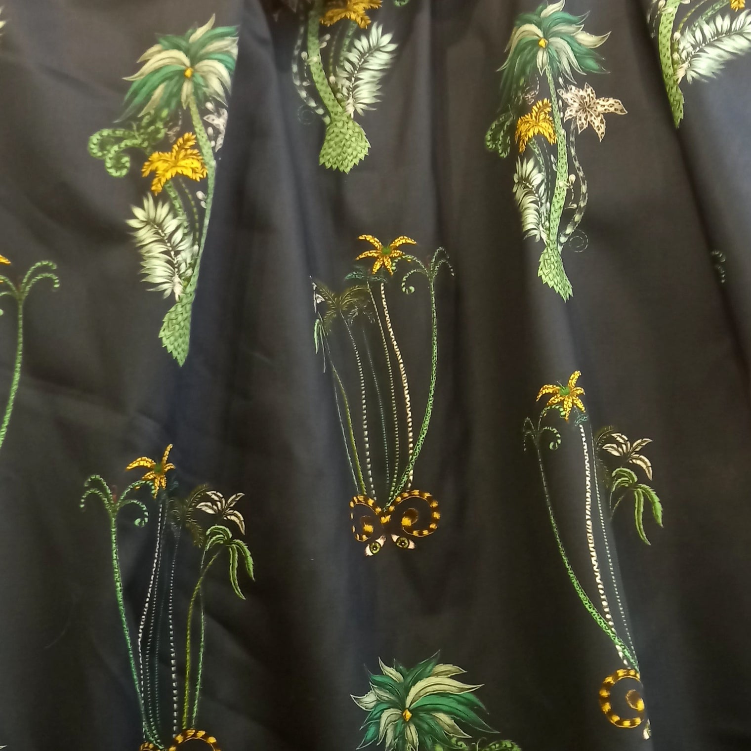 JUNGLE PALMS