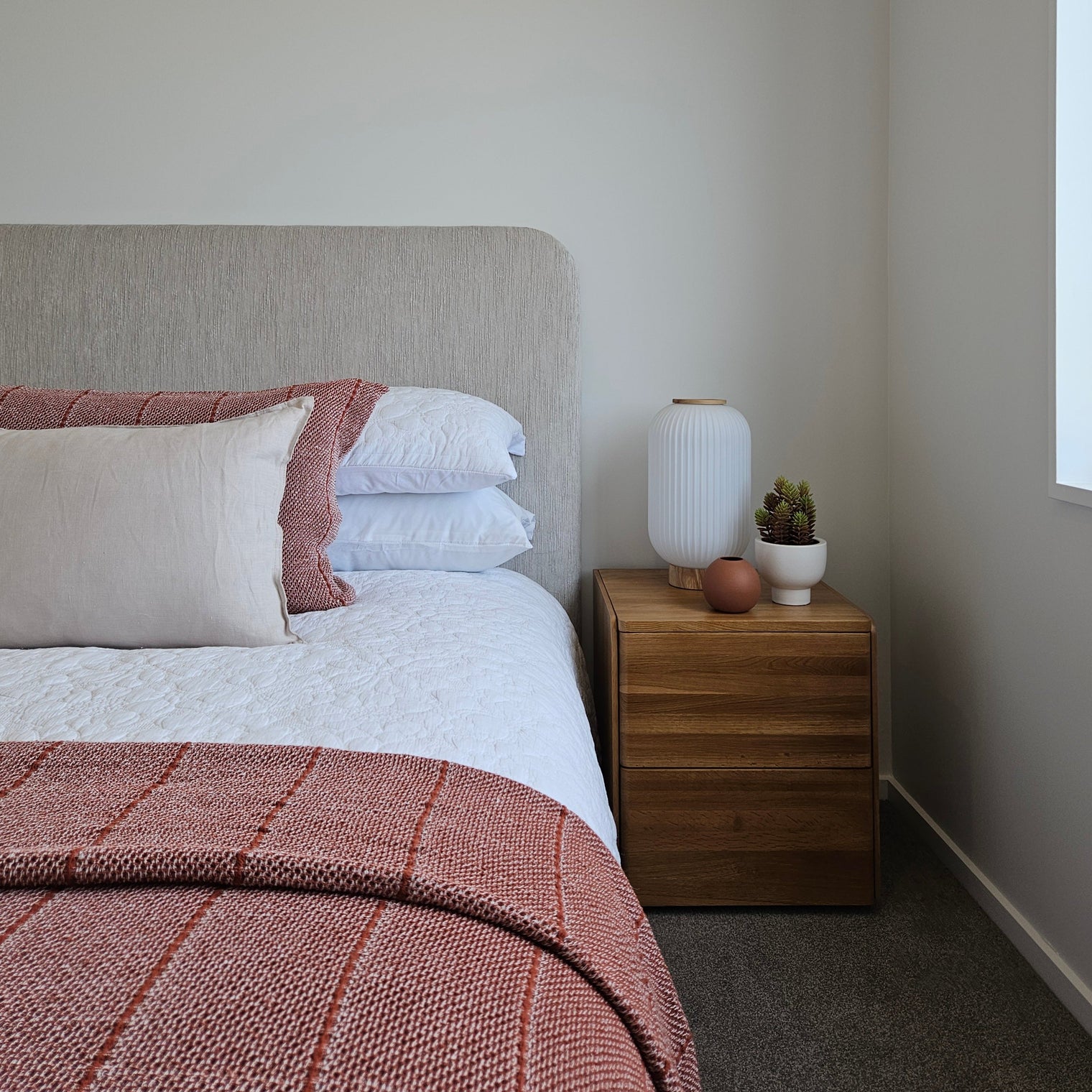 Headboard Not specified