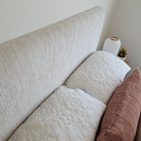 Headboard Not specified