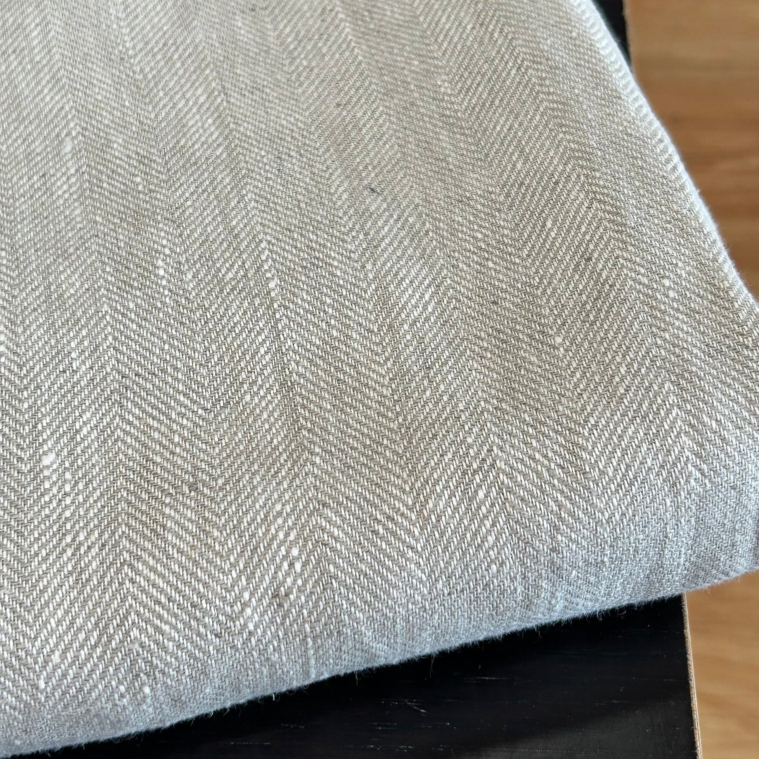 HB LINEN KOSTOMAR