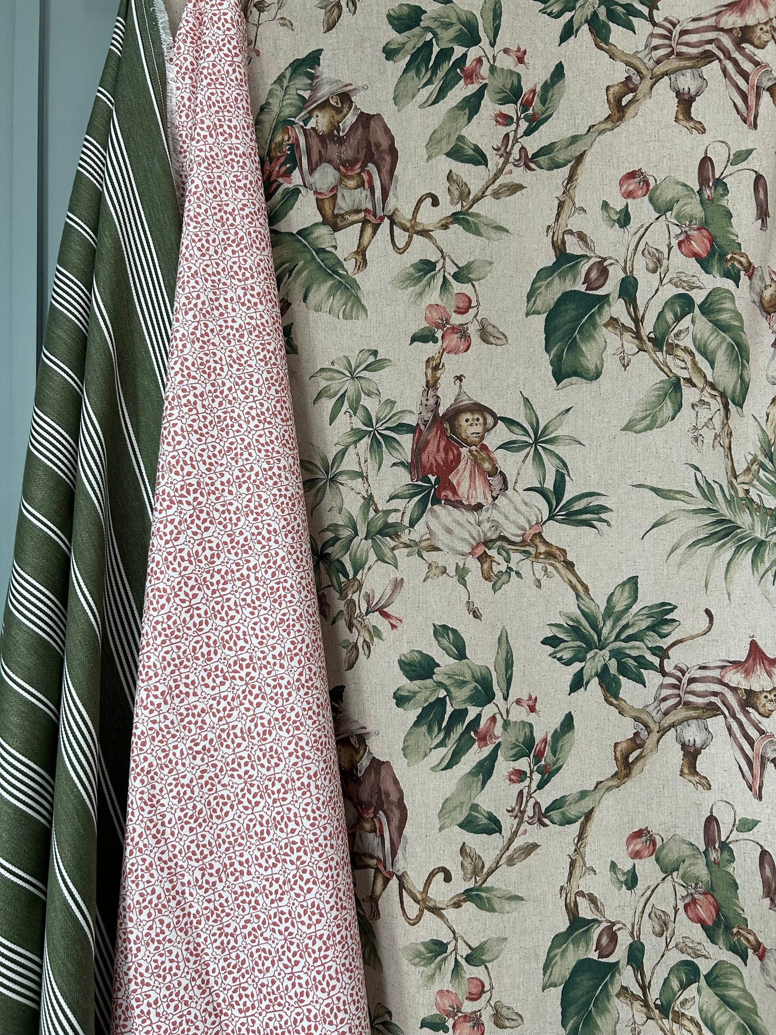 WILTON RED Not specified