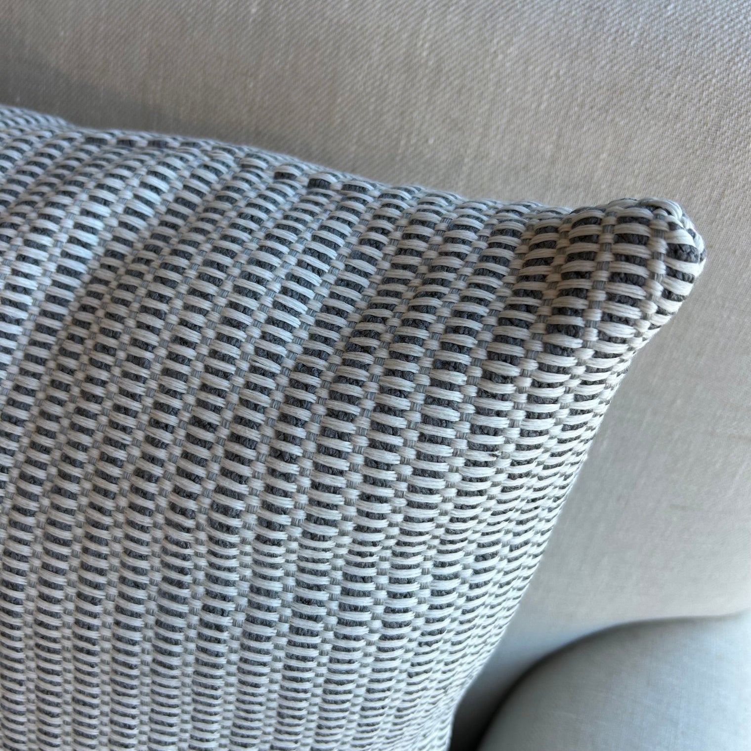 Paradise Aluminio Outdoor Cushion FABRIC HOUSE