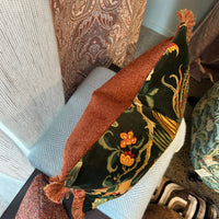 Chifu Velvet Cushion w Ruche FABRIC HOUSE