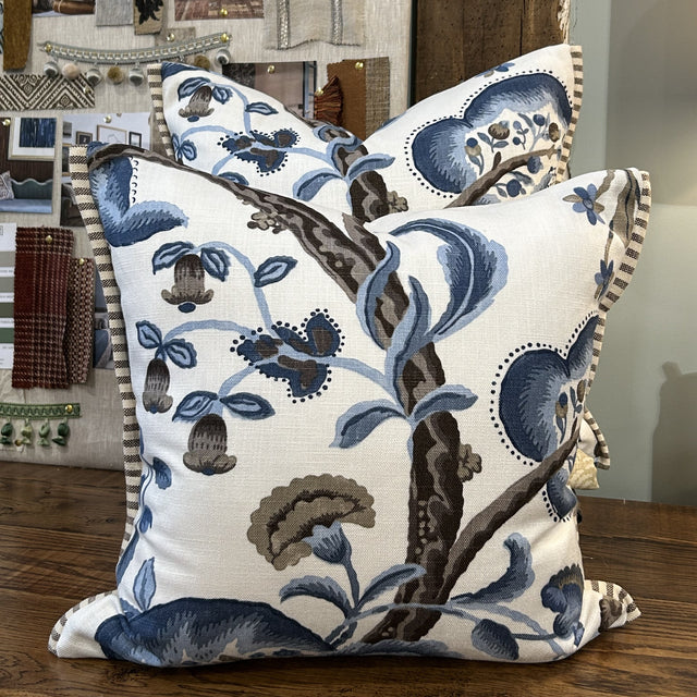 Marlena w Stripe Flange Cushion FABRIC HOUSE