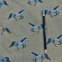 GREY HORSE
