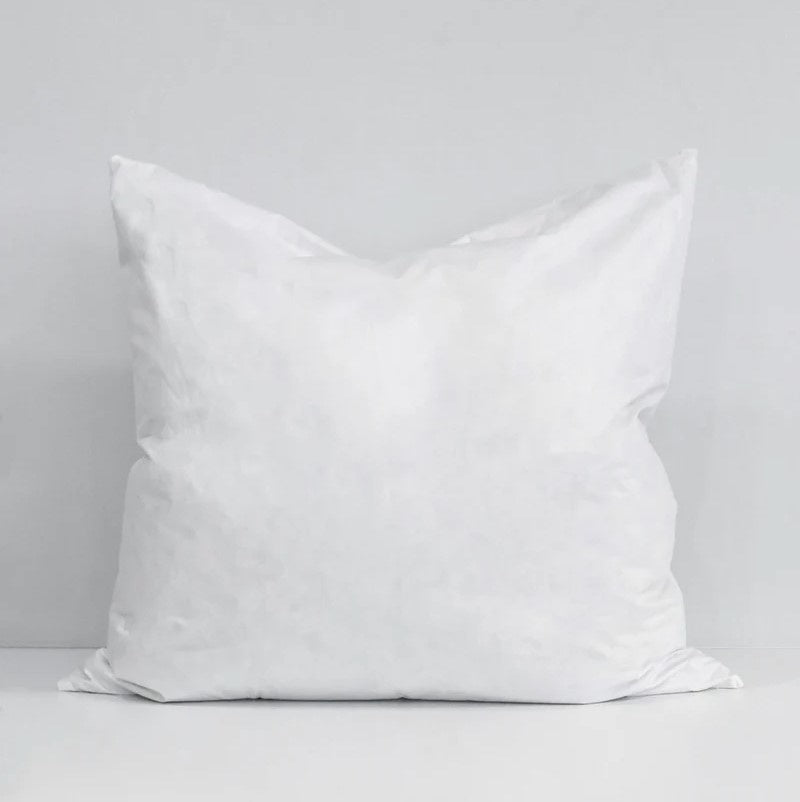 FEATHER INNER 70x70